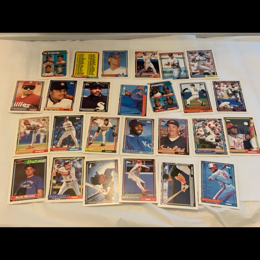 Bundle of Baseball Cards Lot 86